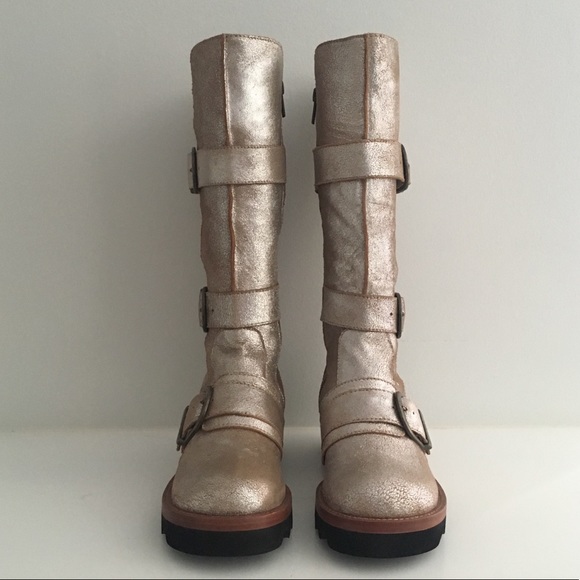 3 Buckle Distressed Silver Leather Moto Boot - Picture 5 of 7